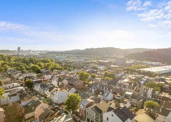 Hip And Bright Lawerenceville 2 Bed Easy Parking Holiday home